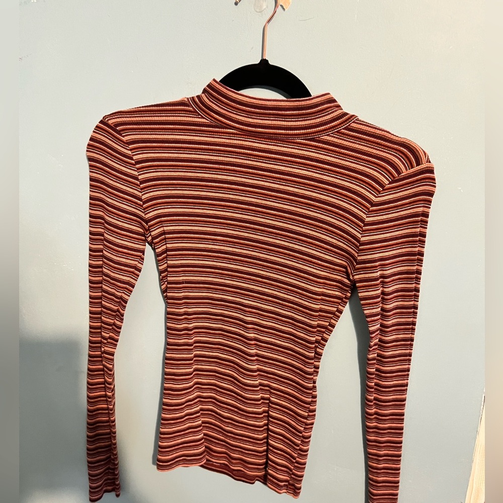 Hollister Must-Have Crewneck sweater